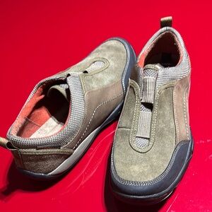 Women’s Casual Slip-On Shoes - Olive and Brown